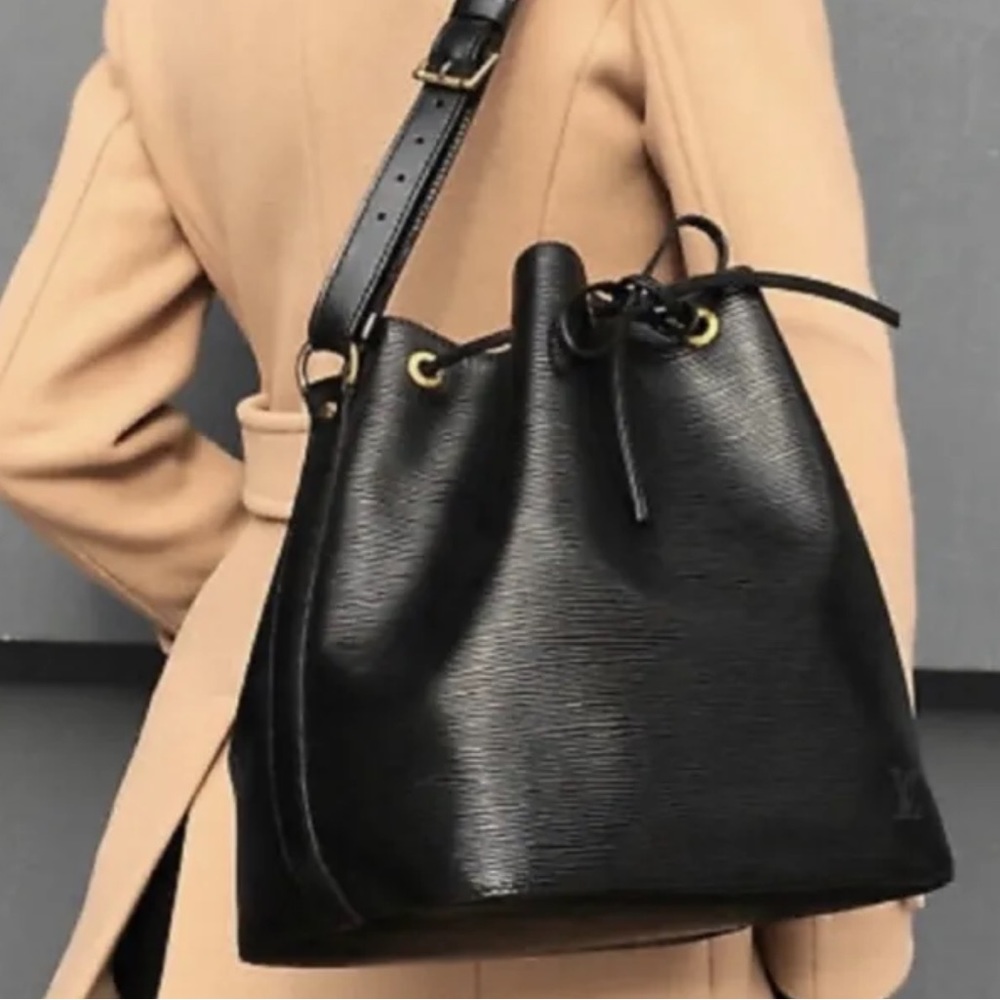 AUTH Louis Vuitton LV Shoulder Bag Tote Petit Noe Black Epi Leather